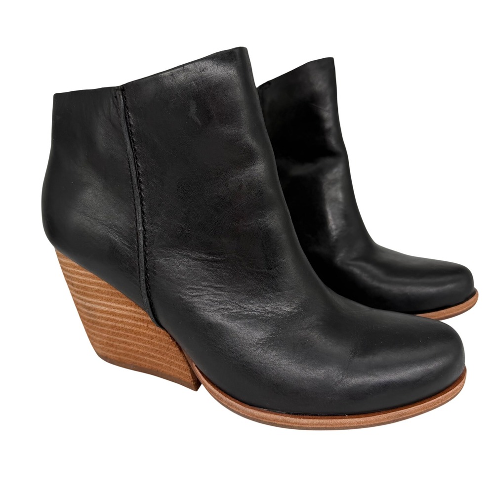 Kork-Ease Womens Black Leather Wedge Ankle Booties Size 9 Zip Round Toe